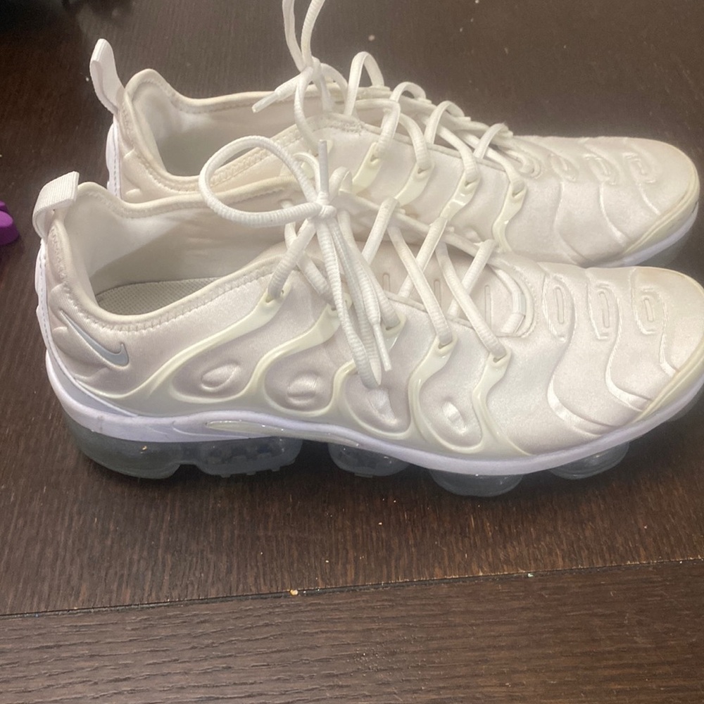 Used Nike vapor max plus size 12